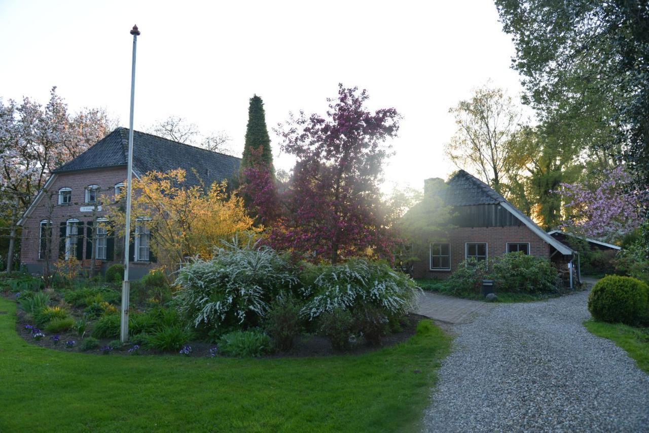 Gastenverblijf 'T Oelengoor Sinderen Exterior photo