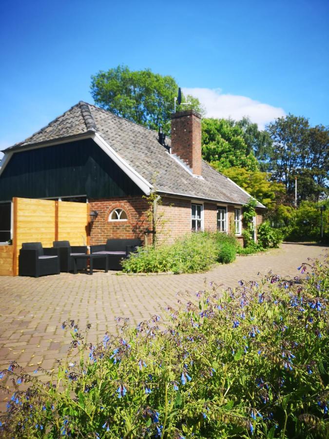 Gastenverblijf 'T Oelengoor Sinderen Exterior photo