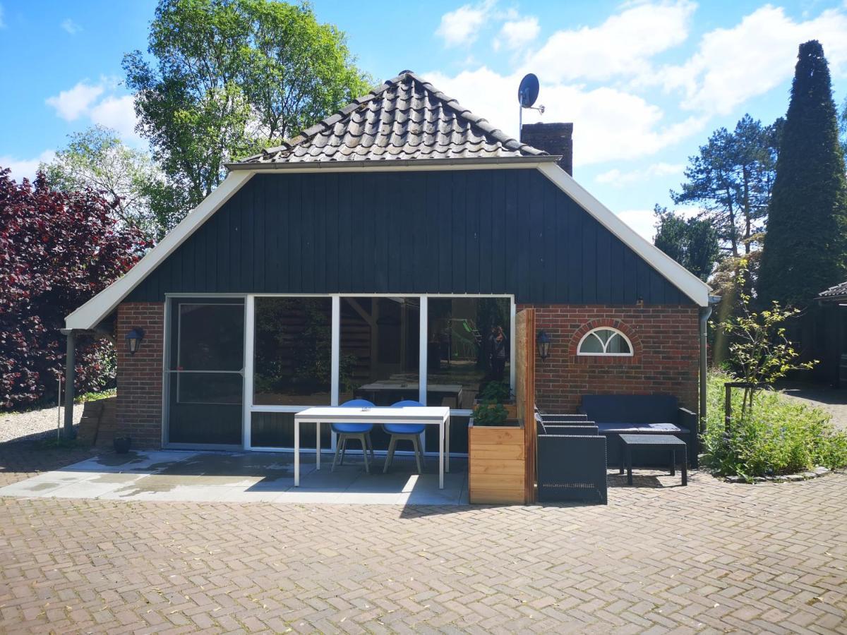 Gastenverblijf 'T Oelengoor Sinderen Exterior photo